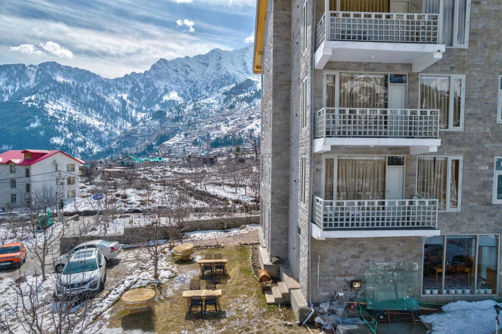 La Aero Resort Home In Snow Mountains Manāli Exteriör bild