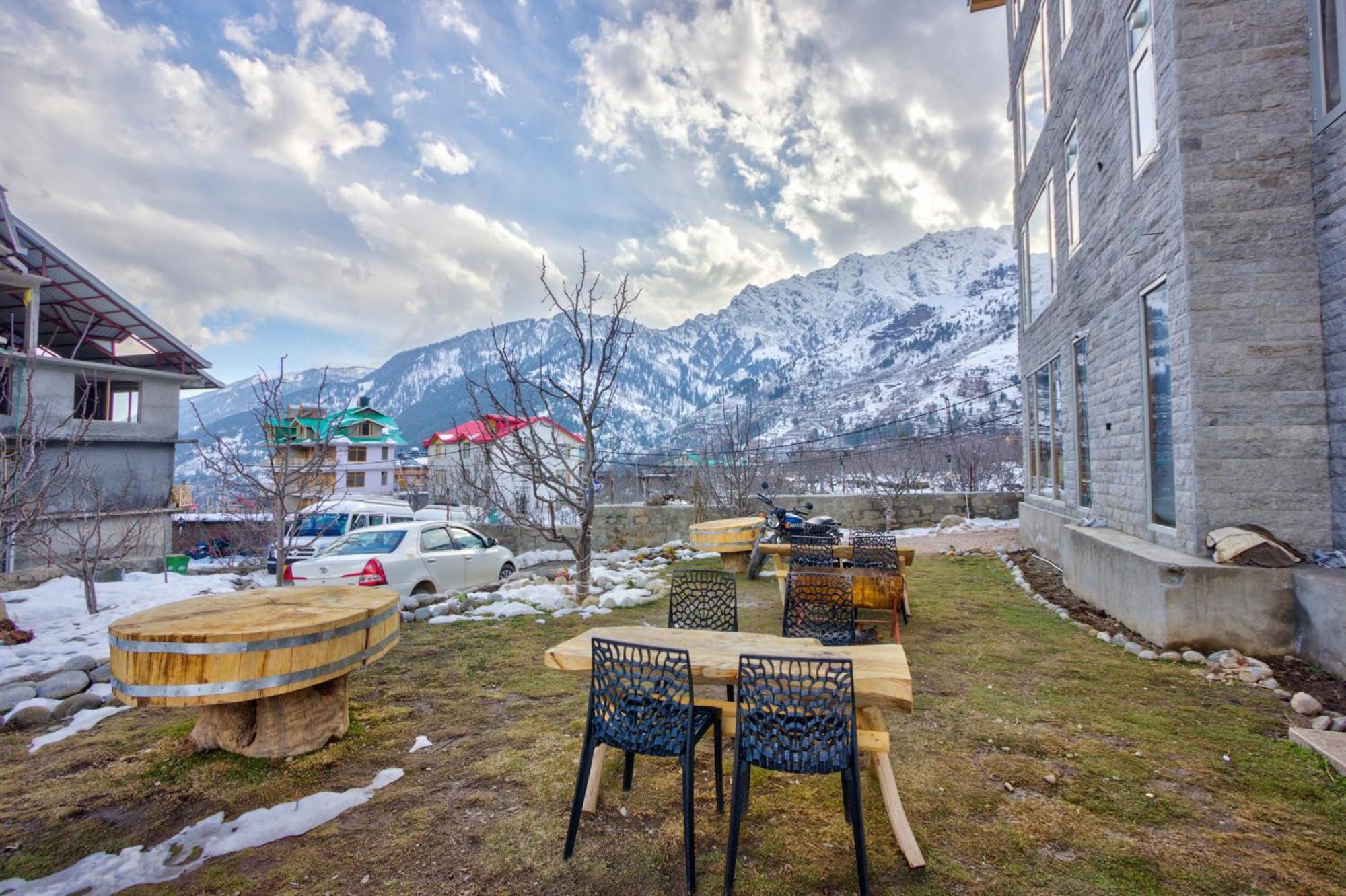 La Aero Resort Home In Snow Mountains Manāli Exteriör bild